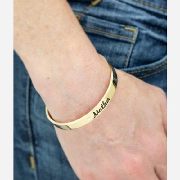 Bracelets Bundle of Three Mother Silver , Gold Rhinestone Pearl Adjustable - Picture 1 of 4